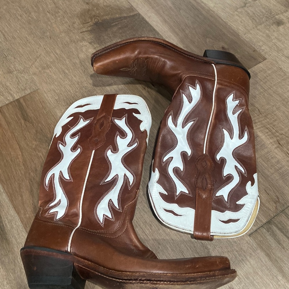 Old west western cowboy rodeo leather cowboy boots, size 8
